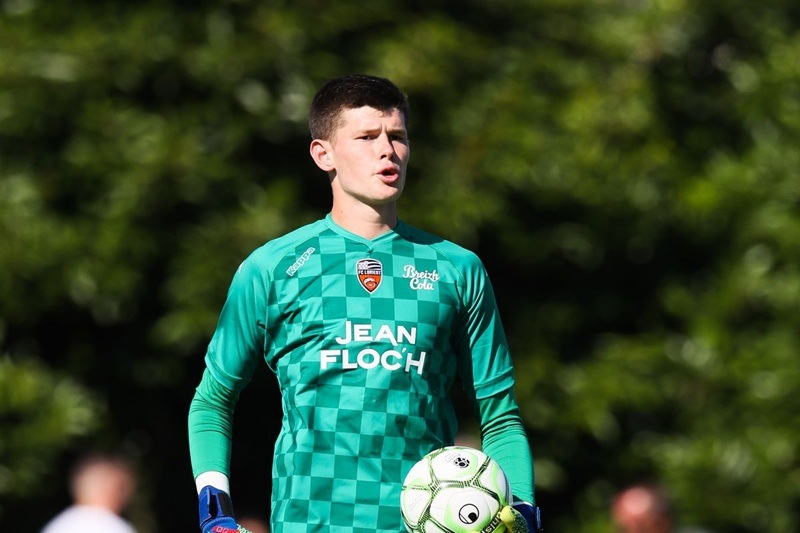 Illan Meslier trong màu áo của CLB Lorient