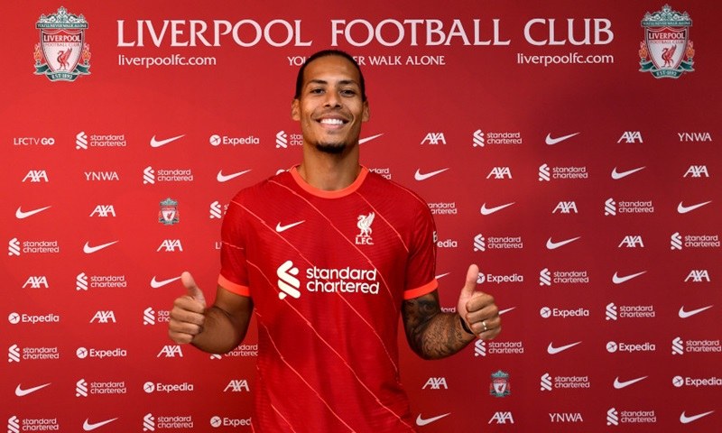Van Dijk gia nhập Liverpool năm 2018 trong sự hoài nghi của nhiều người hâm mộ CLB